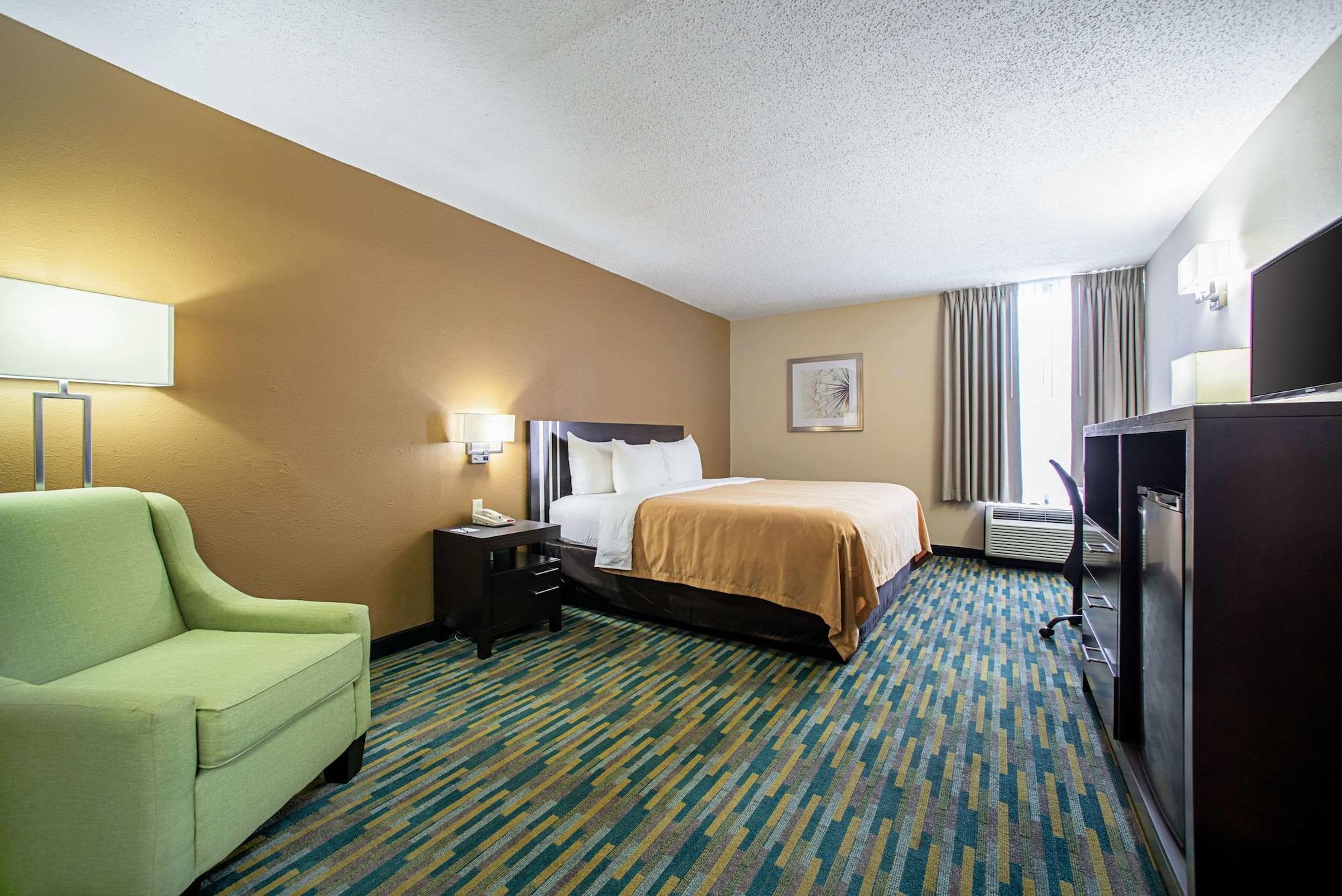 Pacific Quality Inn Near Six Flags St. Louis מראה חיצוני תמונה